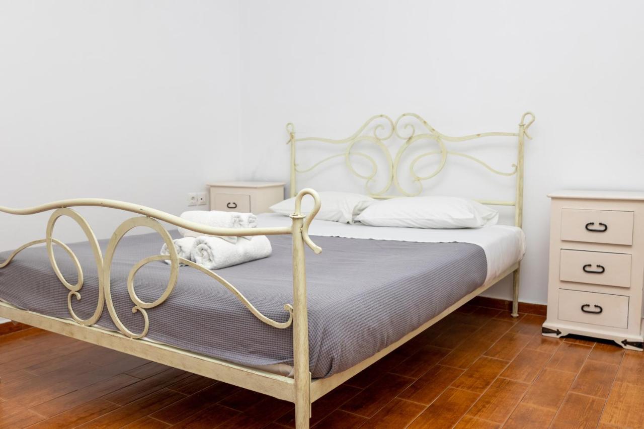 Depis Economy Apartments Naxos City Экстерьер фото