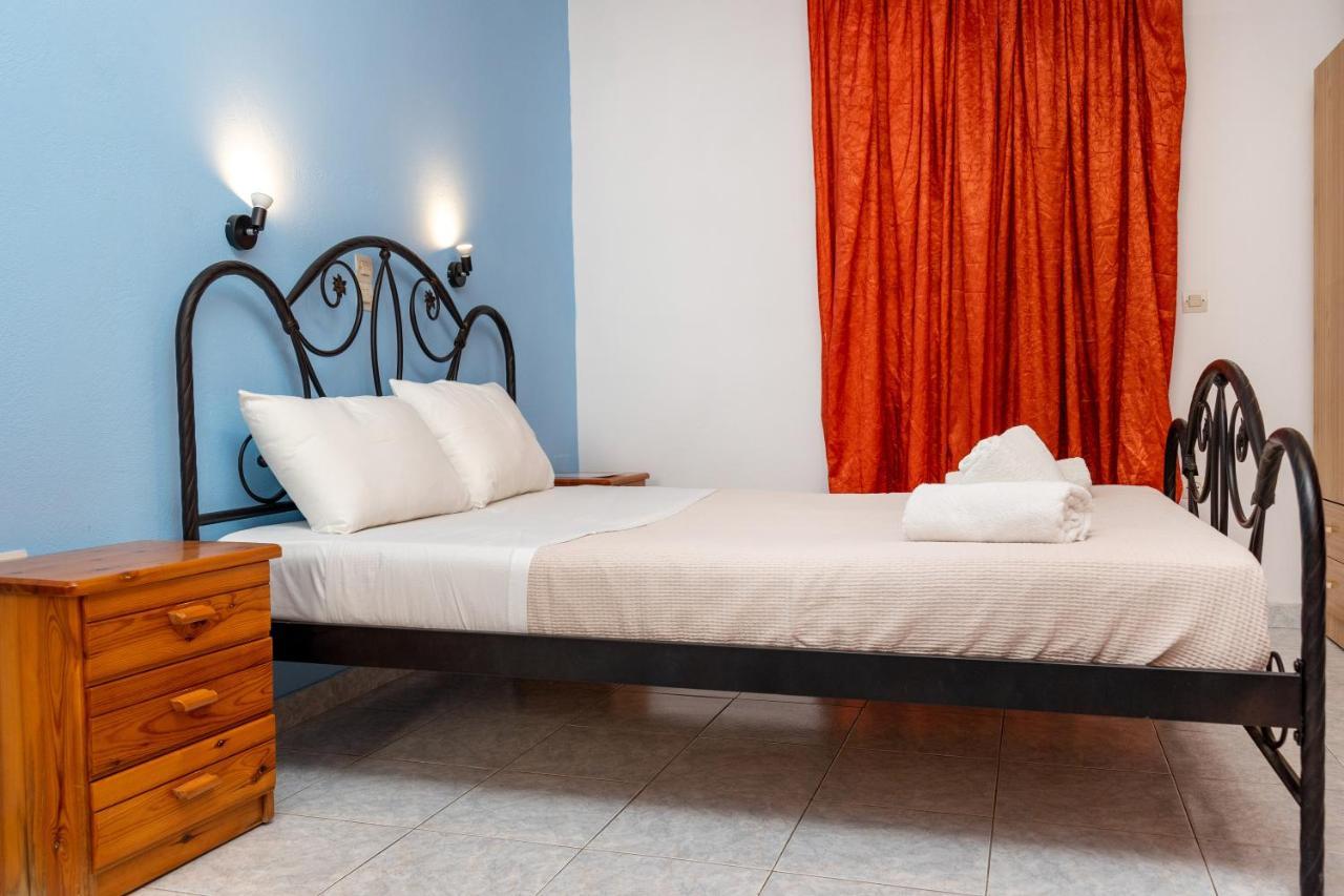 Depis Economy Apartments Naxos City Экстерьер фото