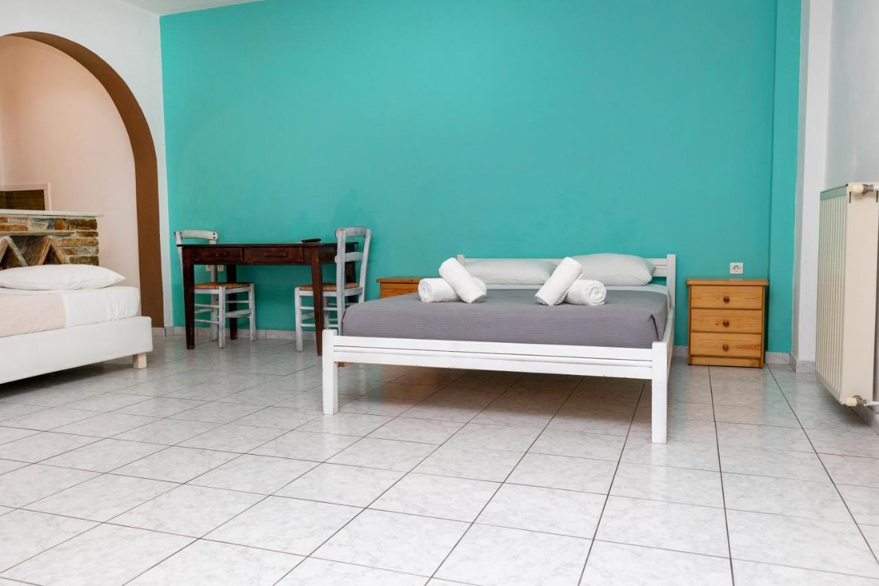 Depis Economy Apartments Naxos City Экстерьер фото